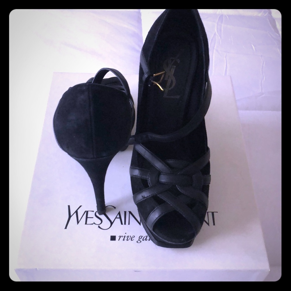 YSL Tribute 105 Mary Jane Pumps in Black